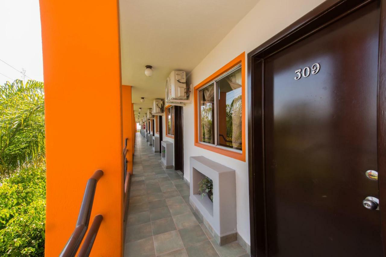 Hotel Cucapa Matamoros  Екстериор снимка